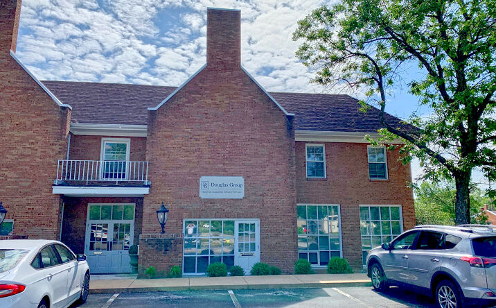 716 Old Frontenac Square, Frontenac, MO 63131