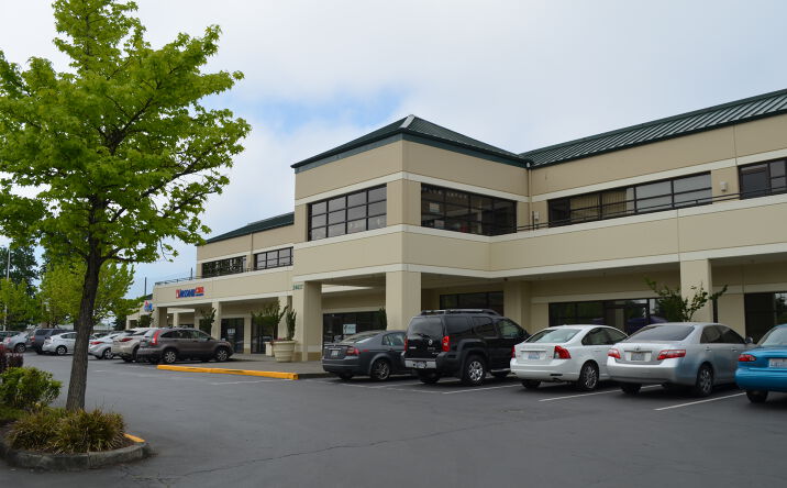 Pictures of Retail, Office property located at 24437 Russell Rd, Kent, WA 98032 for lease - image #1