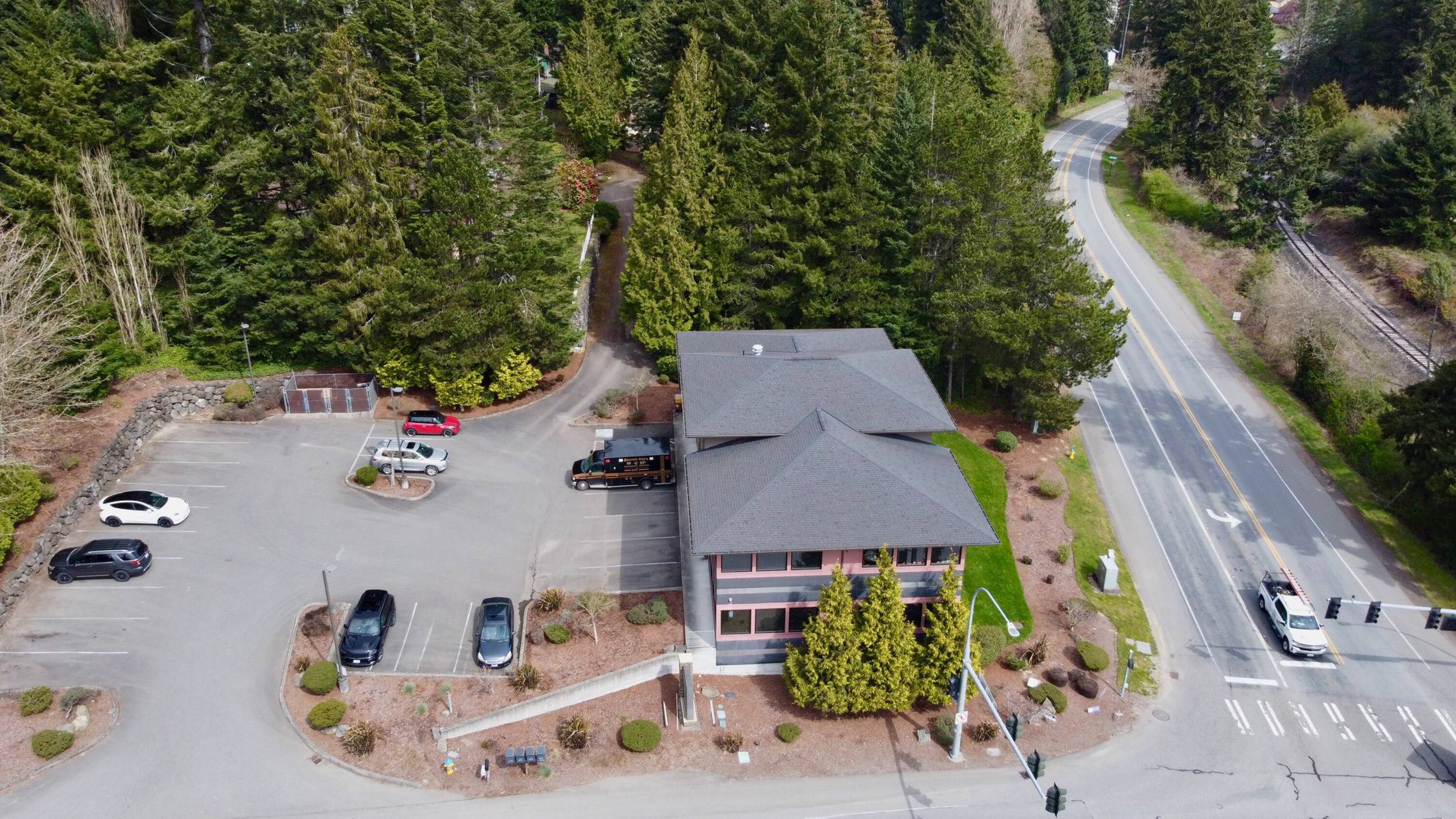 4550 NW Newberry Hill Rd, Silverdale, WA 98383