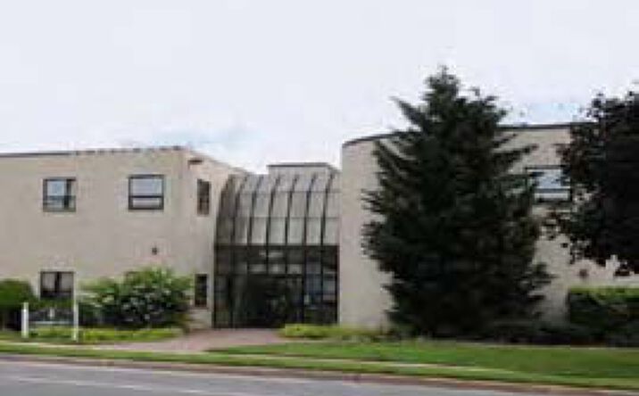 Pictures of Office property located at 245-247 Rte 109, West Babylon, NY 11704 for lease - image #1