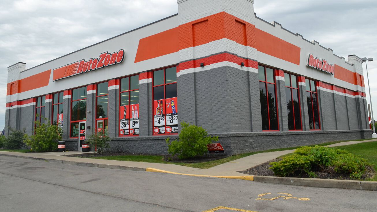 2001 Elmwood Ave, Buffalo, NY 14207 Retail Space for Lease Elmwood