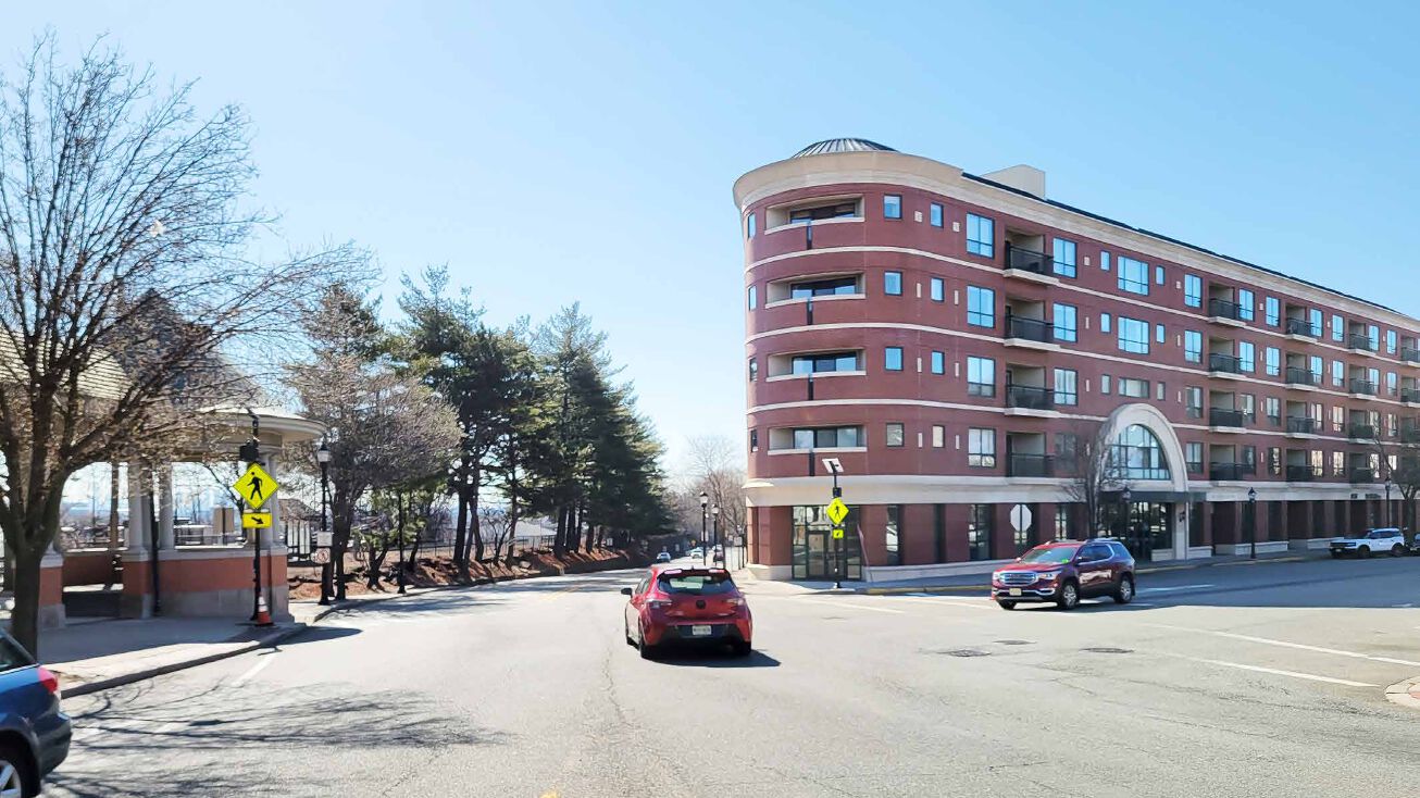 1 Orient Way, Rutherford, NJ 07070 Retail Space for Lease The