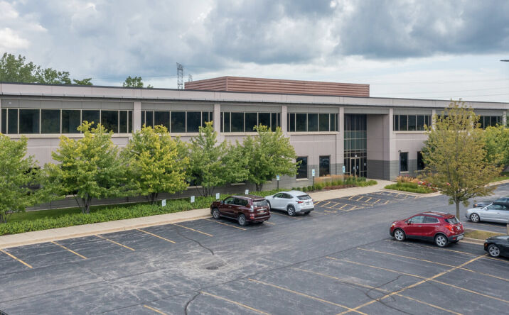 Pictures of Office property located at 975 Weiland Rd, Buffalo Grove, IL 60089 for lease - image #1