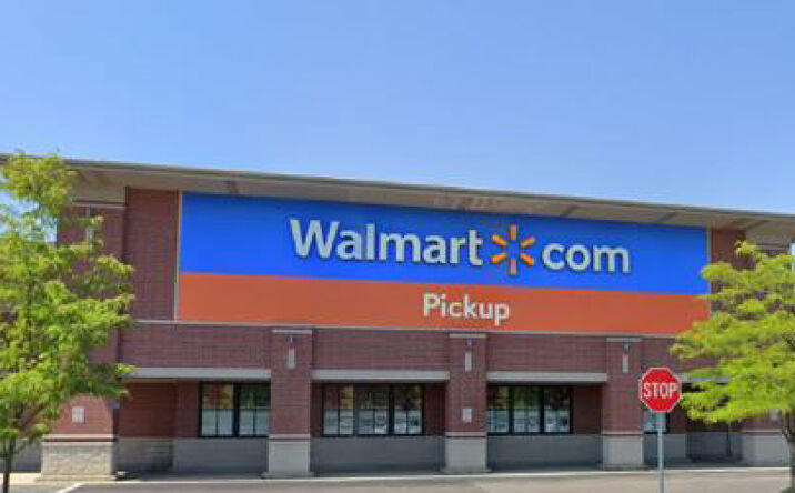 Pictures of Retail property located at 6840 N McCormick Blvd, Lincolnwood, IL 60712 for lease - image #1