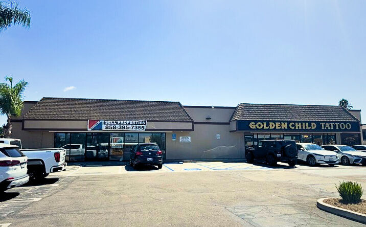 Pictures of Retail property located at 503 W Washington Ave, Escondido, CA 92025 for lease - image #1