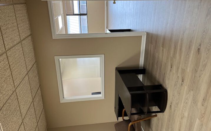 Pictures of Office property located at 28275 Orchard Lake Rd, Farmington Hills, MI 48334 for lease - image #1