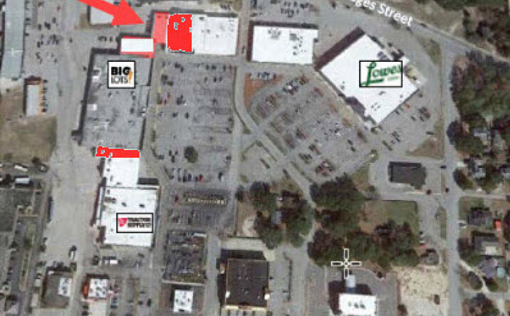 Pictures of Retail property located at 2900 Arendell St, Morehead City, NC 28557 for lease - image #1
