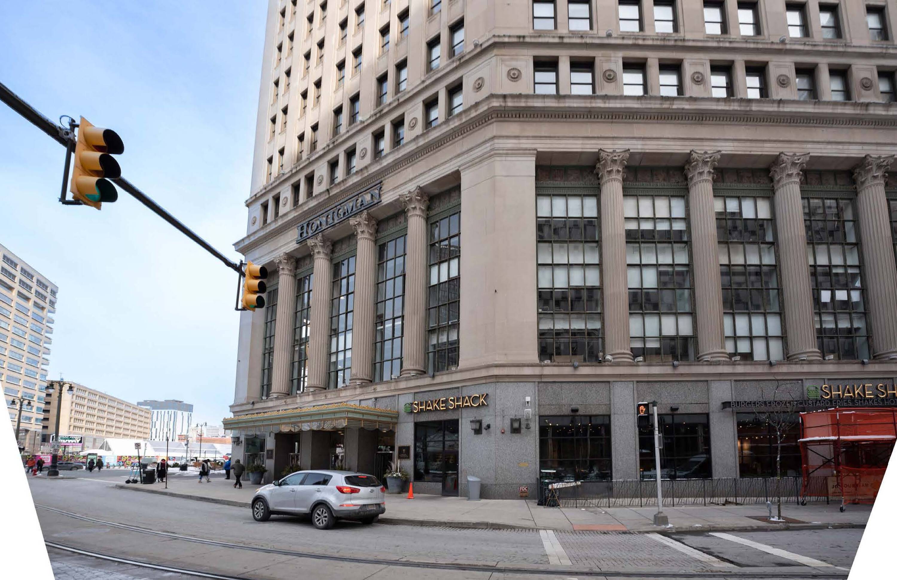 Earthmed Photoslaundromat On Michigan Avenue - ss6h2ov