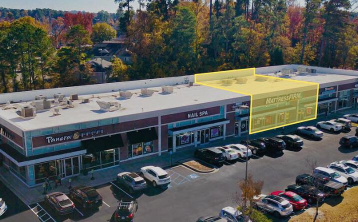 Pictures of Retail property located at 254 Robert C Daniel Junior Parkway, Augusta, GA 30909 for lease - image #1