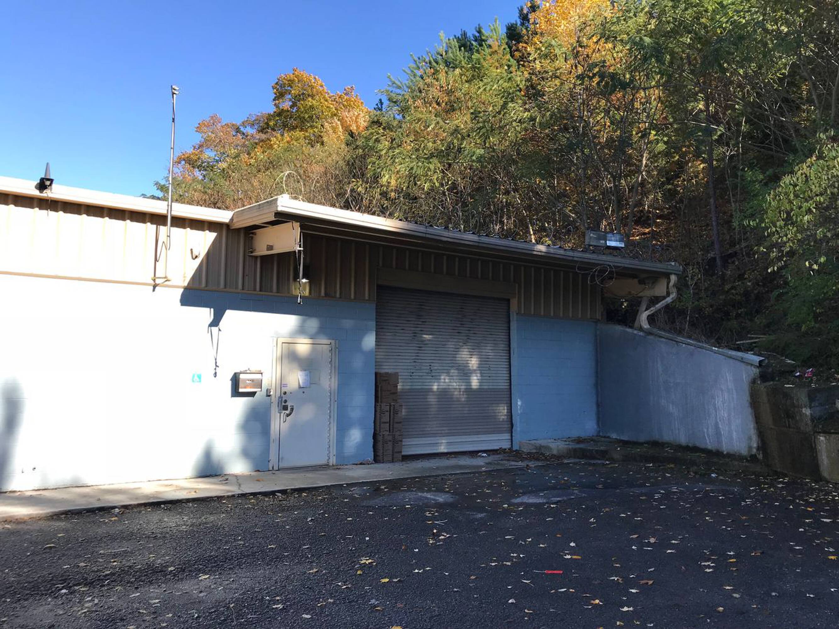 5102 S Middlebrook Pike, Knoxville, TN 37921