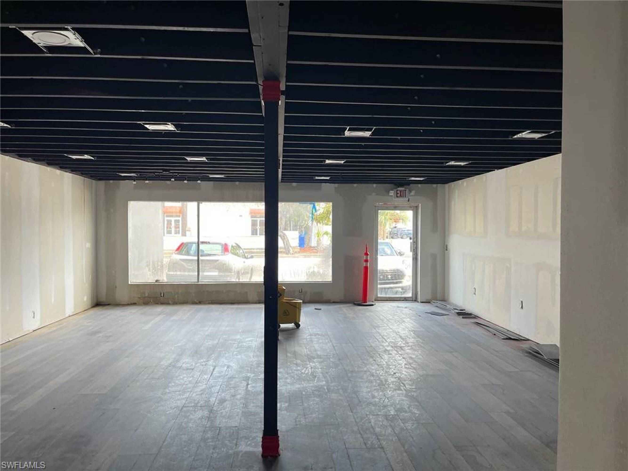 876 Cape Coral Pkwy E, Cape Coral, FL 33904