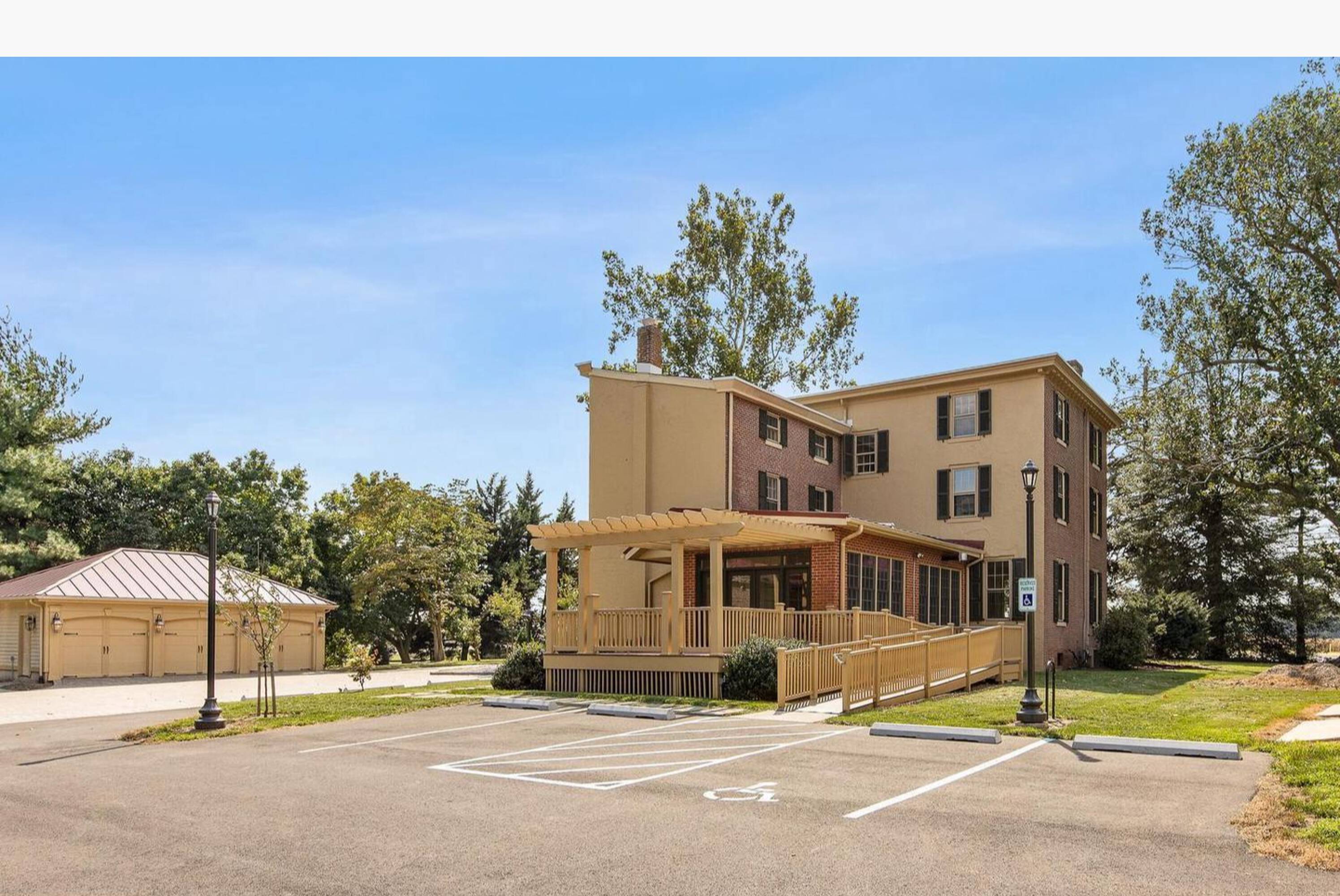 4353 Summit Bridge Rd, Middletown, DE 19709