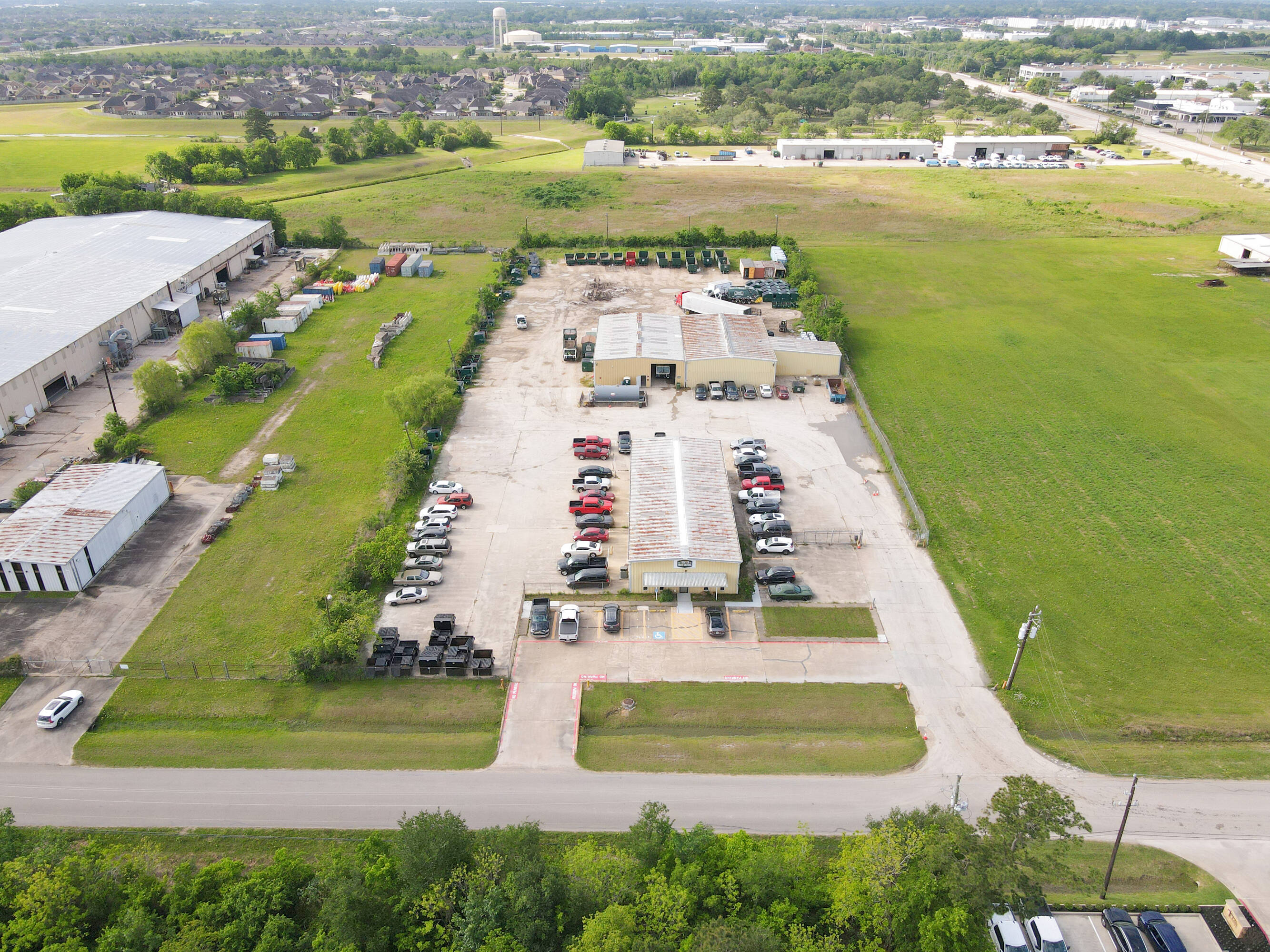 3808 Knapp Rd, Pearland, TX 77581