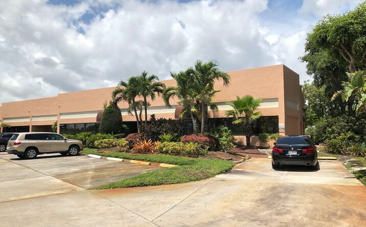 Pictures of Office property located at 5701-5775 N Andrews Way, Fort Lauderdale, FL 33309 for lease - image #1