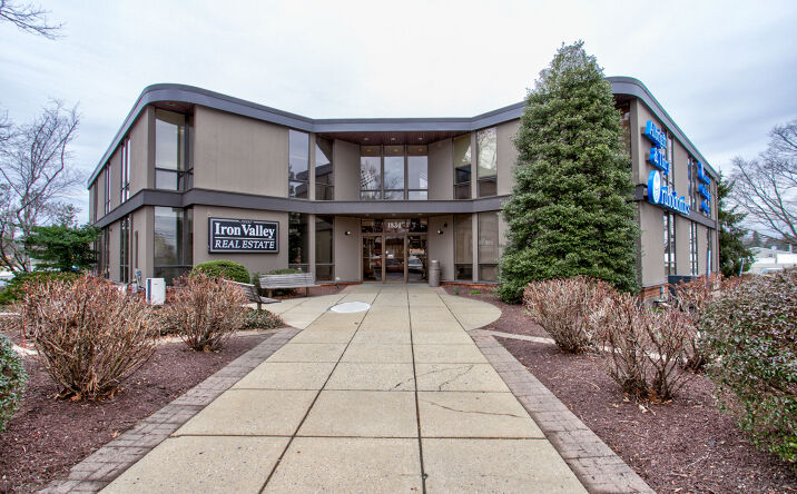 Pictures of Office property located at 1834 Oregon Pike, Lancaster, PA 17601 for lease - image #1