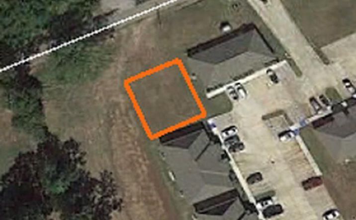 Pictures of Office property located at 37283 Swamp Rd, Prairieville, LA 70769 for lease - image #1
