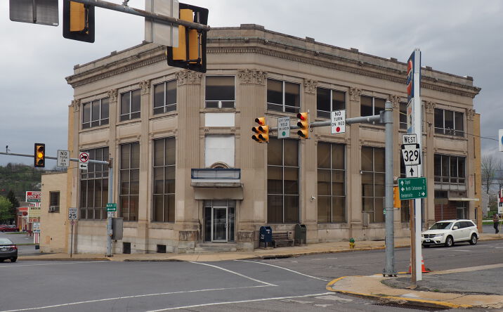 Pictures of Retail property located at 2102 Main St, Northampton, PA 18067 for lease - image #1