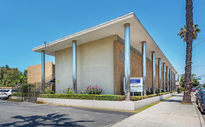 Pictures of Office property located at 2777 Pacific Ave, Long Beach, CA 90806 for lease - image #1