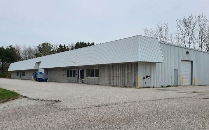 Pictures of Industrial property located at 17354 Teunis Dr, Spring Lake, MI 49456 for lease - image #1