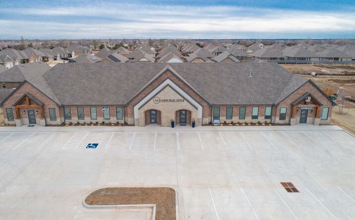 Pictures of Office property located at 13901-13917 S Western Avenue, Oklahoma City, OK 73170 for lease - image #1