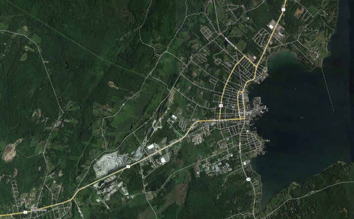 Pictures of Retail property located at 200 County Rd, Thomaston, ME 04861 for lease - image #1