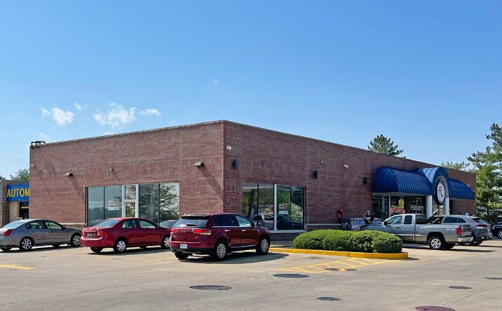 Pictures of Retail property located at 2301 S Old Hwy 94, Saint Charles, MO 63303 for sales - image #1