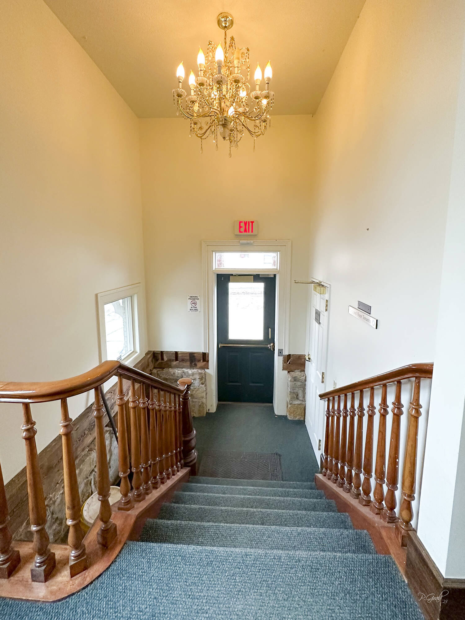 2230 W 8th Street, Erie, PA 16505