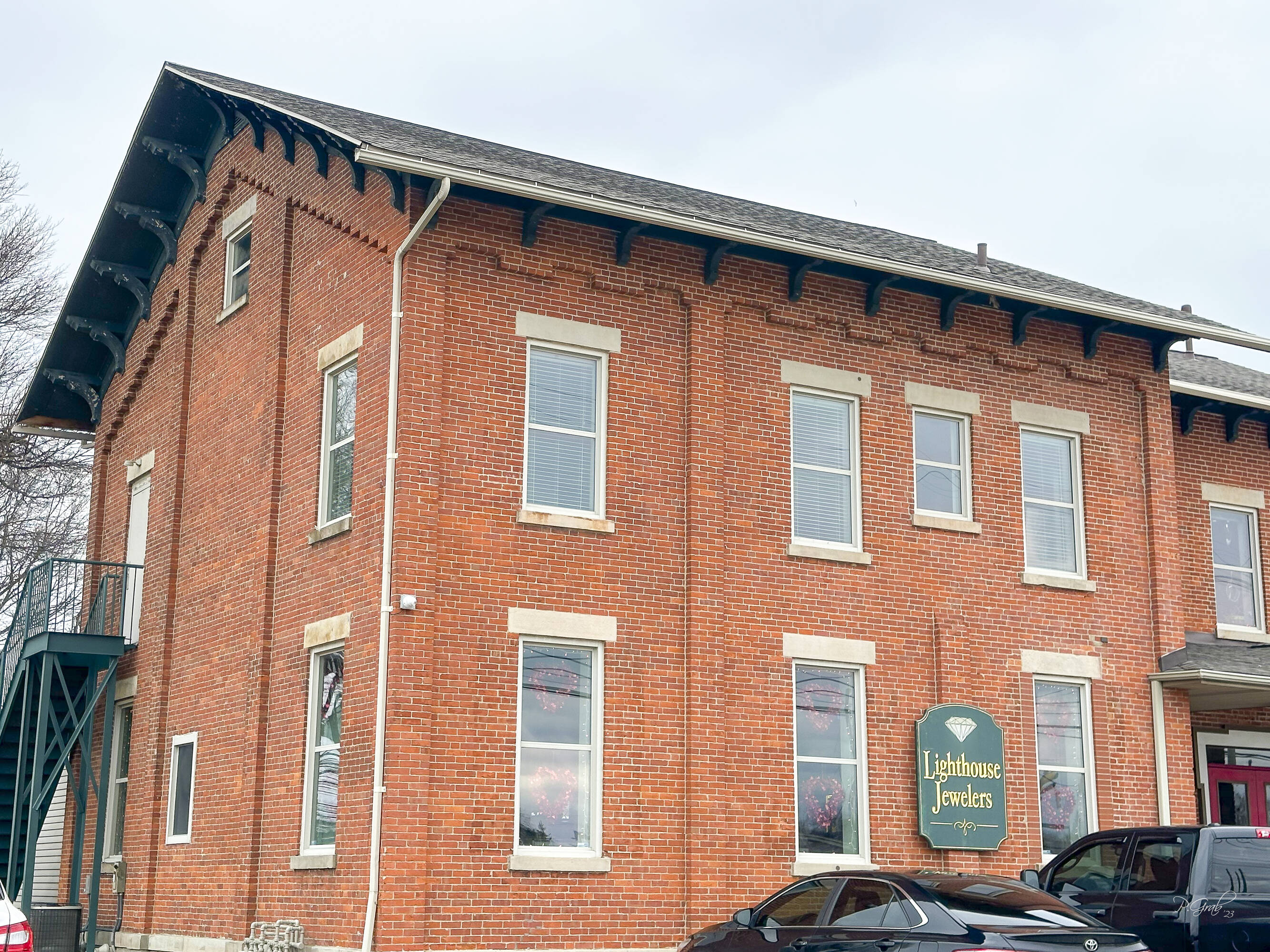 2230 W 8th Street, Erie, PA 16505