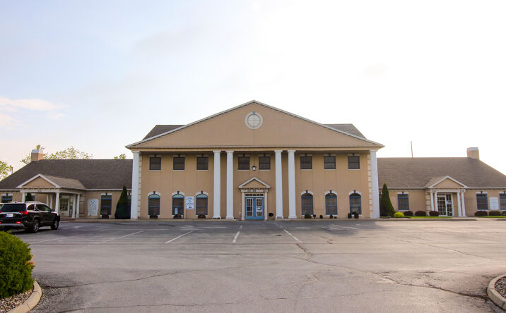 Pictures of Office property located at 2859 Northpark Ave, Huntington, IN 46750 for lease - image #1