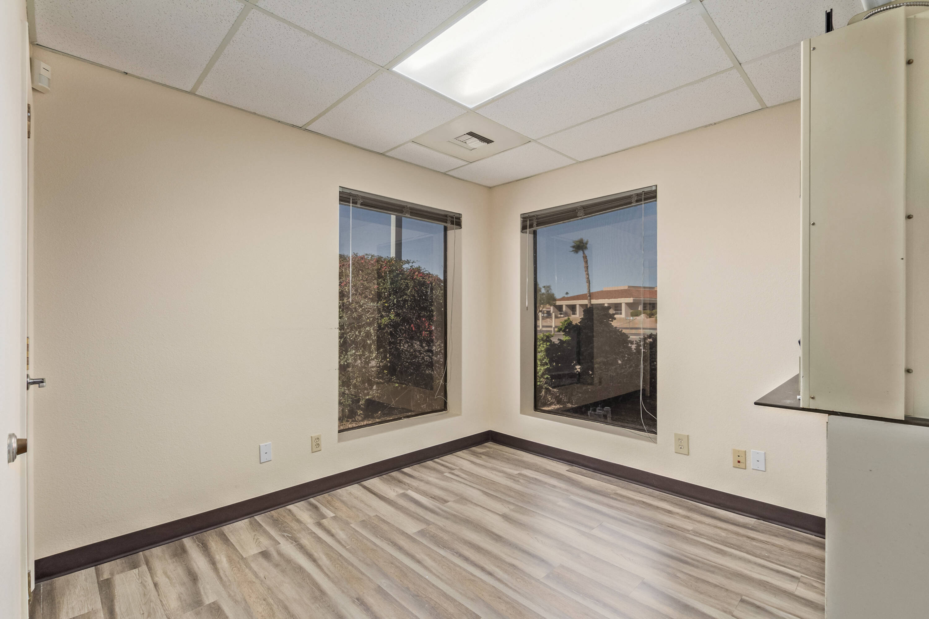 13949 W Meeker Blvd, Suite C, Sun City West, AZ 85375 Office Space