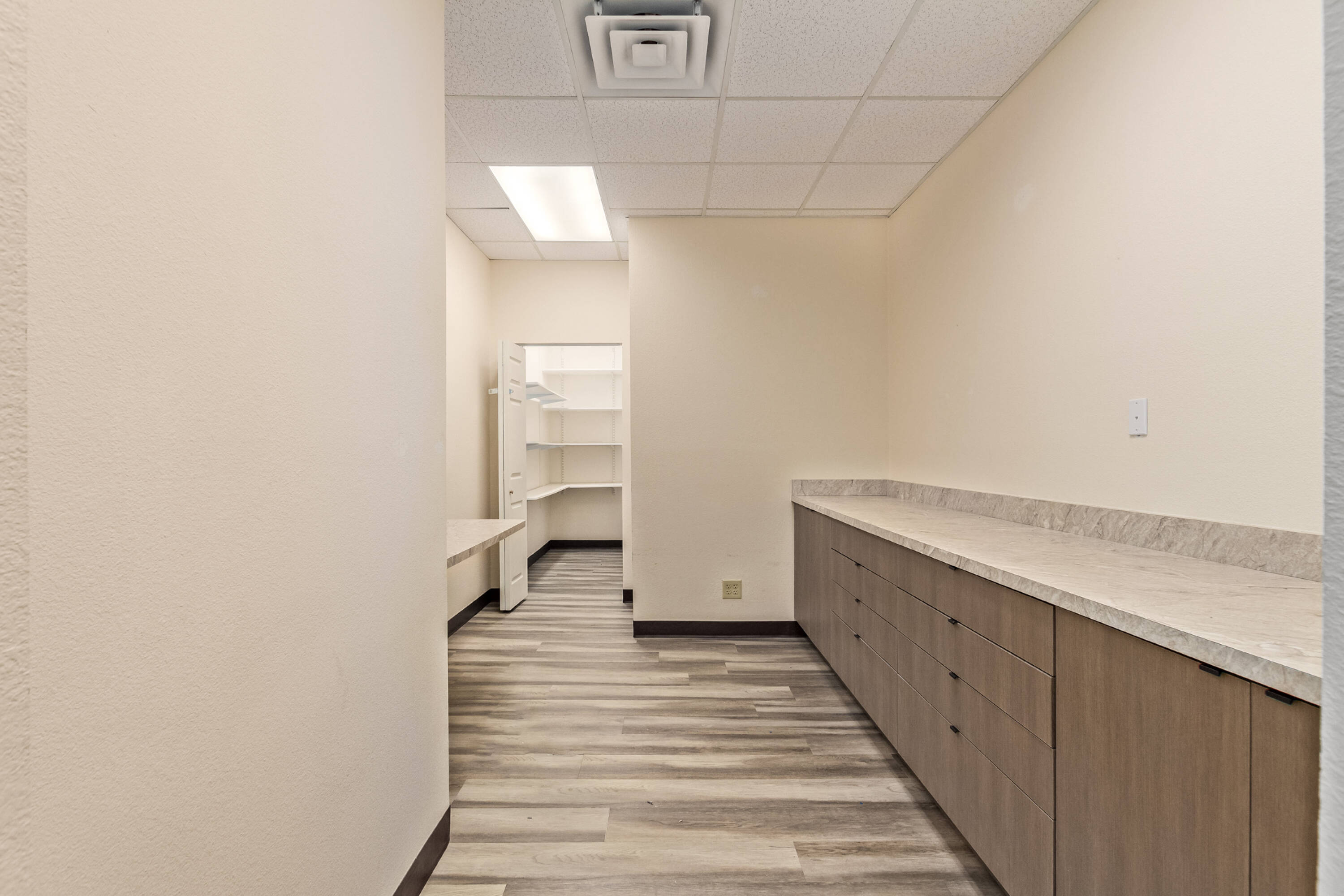 13949 W Meeker Blvd, Suite C, Sun City West, AZ 85375 Office Space