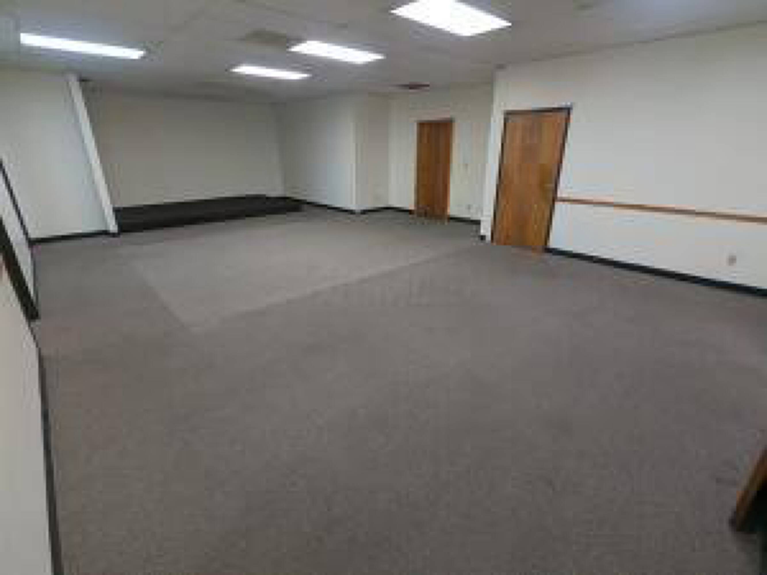 2246 S Hamilton Rd, Columbus, OH 43232 | Crexi.com