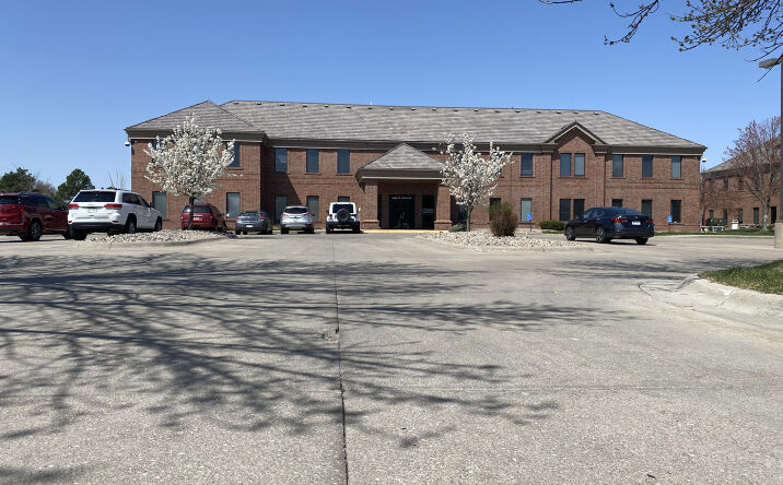 Pictures of Office property located at 4020 S 147th St, Omaha, NE 68137 for sales - image #1