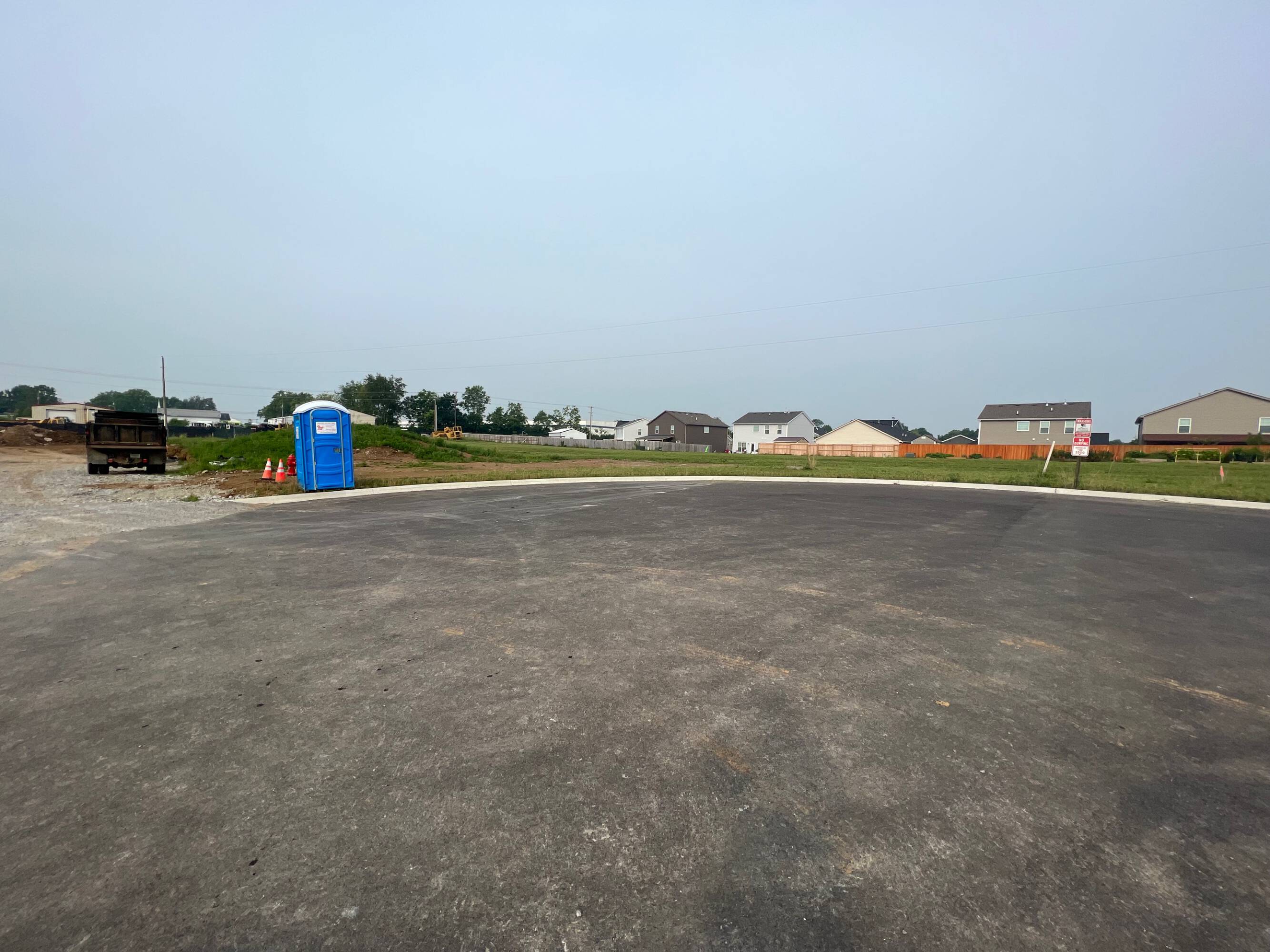 S Main St, Nicholasville, KY 40356