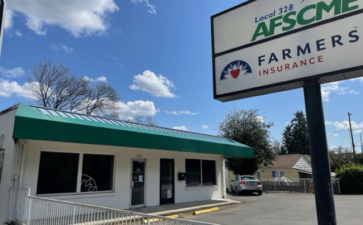 Pictures of Retail, Office property located at 4004 SW Barbur Blvd, Portland, OR 97239 for lease - image #1