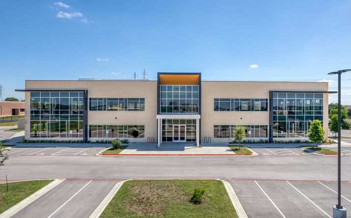 Pictures of Office property located at 12601 Metric Blvd, Austin, TX 78727 for lease - image #1