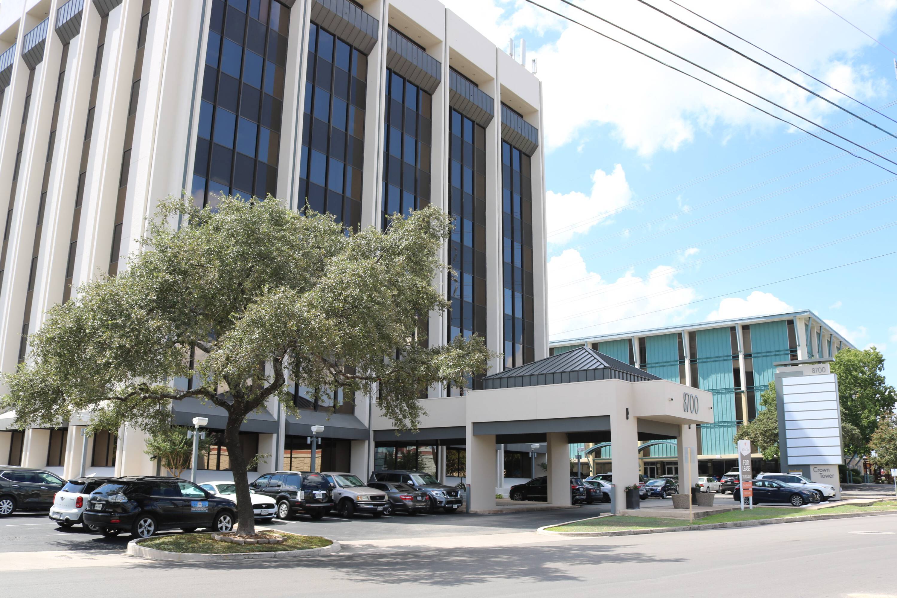 8700 Crownhill Blvd, San Antonio, TX 78209