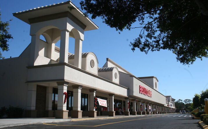 Pictures of Retail property located at 401 S Indiana Ave, Englewood, FL 34223 for lease - image #1
