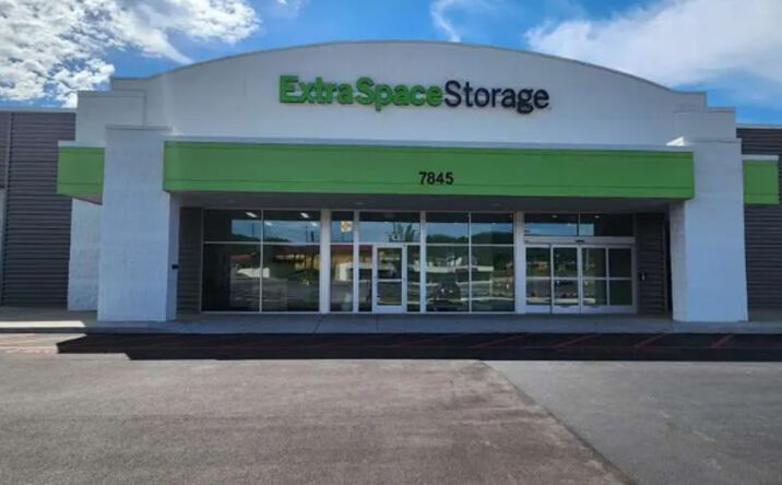Pictures of Retail, Land property located at 7845 Crestwood Blvd, Birmingham, AL 35210 for lease - image #1
