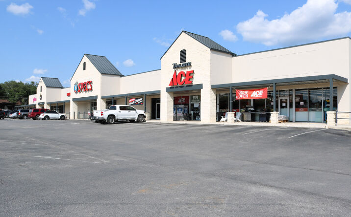 Pictures of Retail property located at 1351 S Main St, Boerne, TX 78006 for lease - image #1