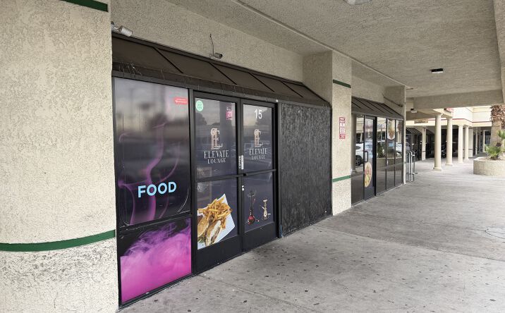Pictures of Restaurant property located at 4850 W Flamingo Rd, Las Vegas, NV 89103 for lease - image #1