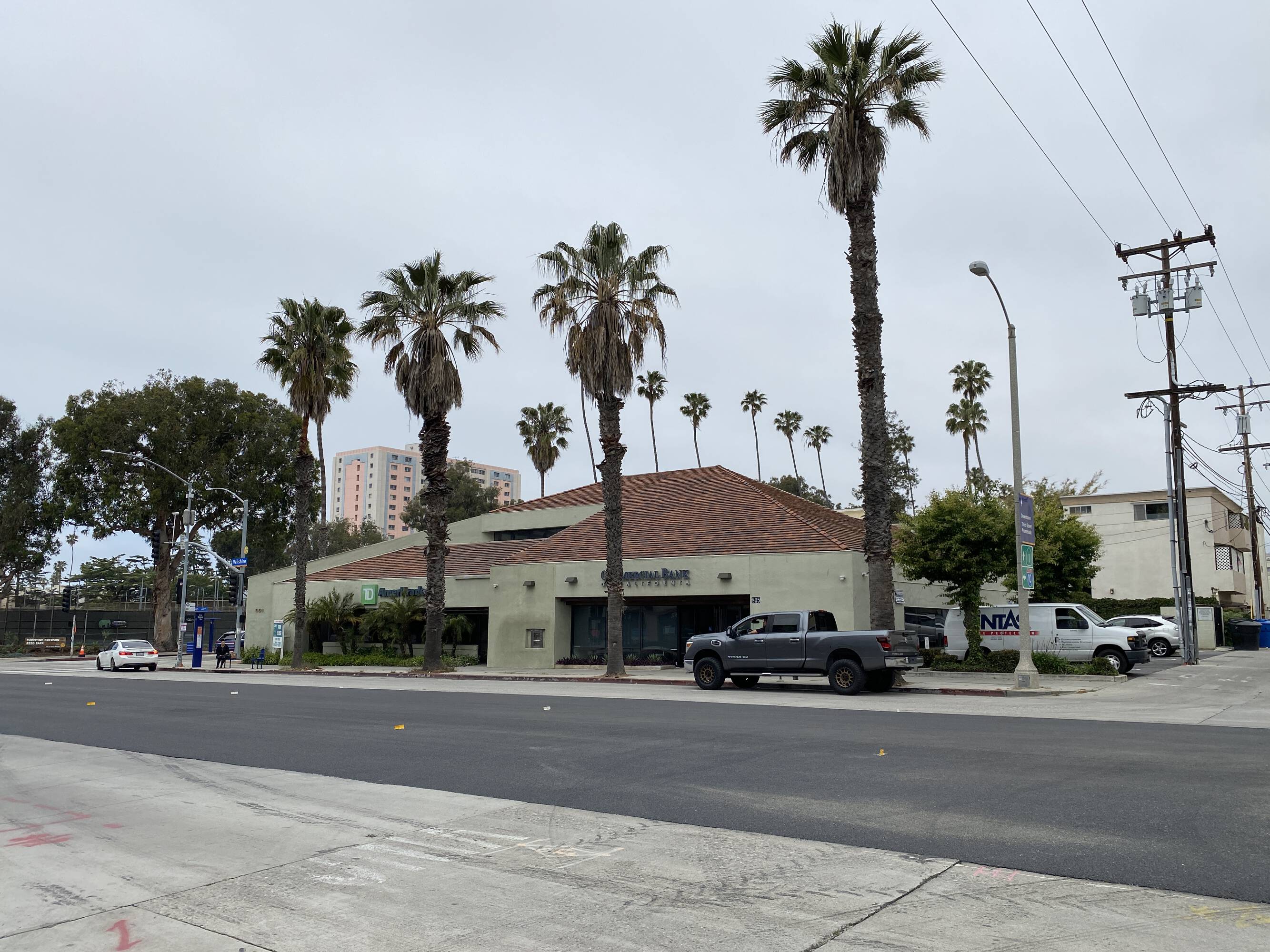 801 Wilshire Blvd, Santa Monica, CA 90401