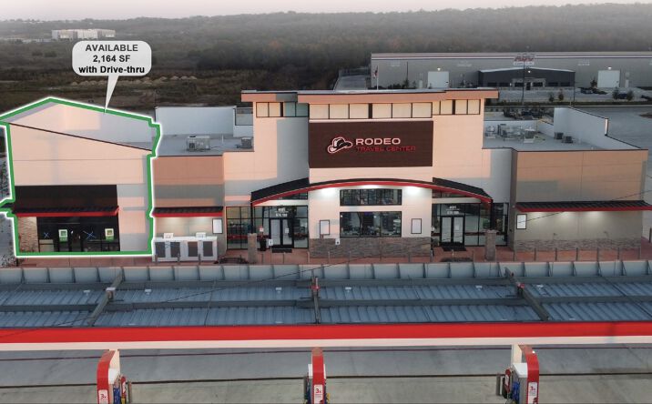 Pictures of Retail property located at 110 Blue Springs Blvd, Georgetown, TX 78626 for lease - image #1