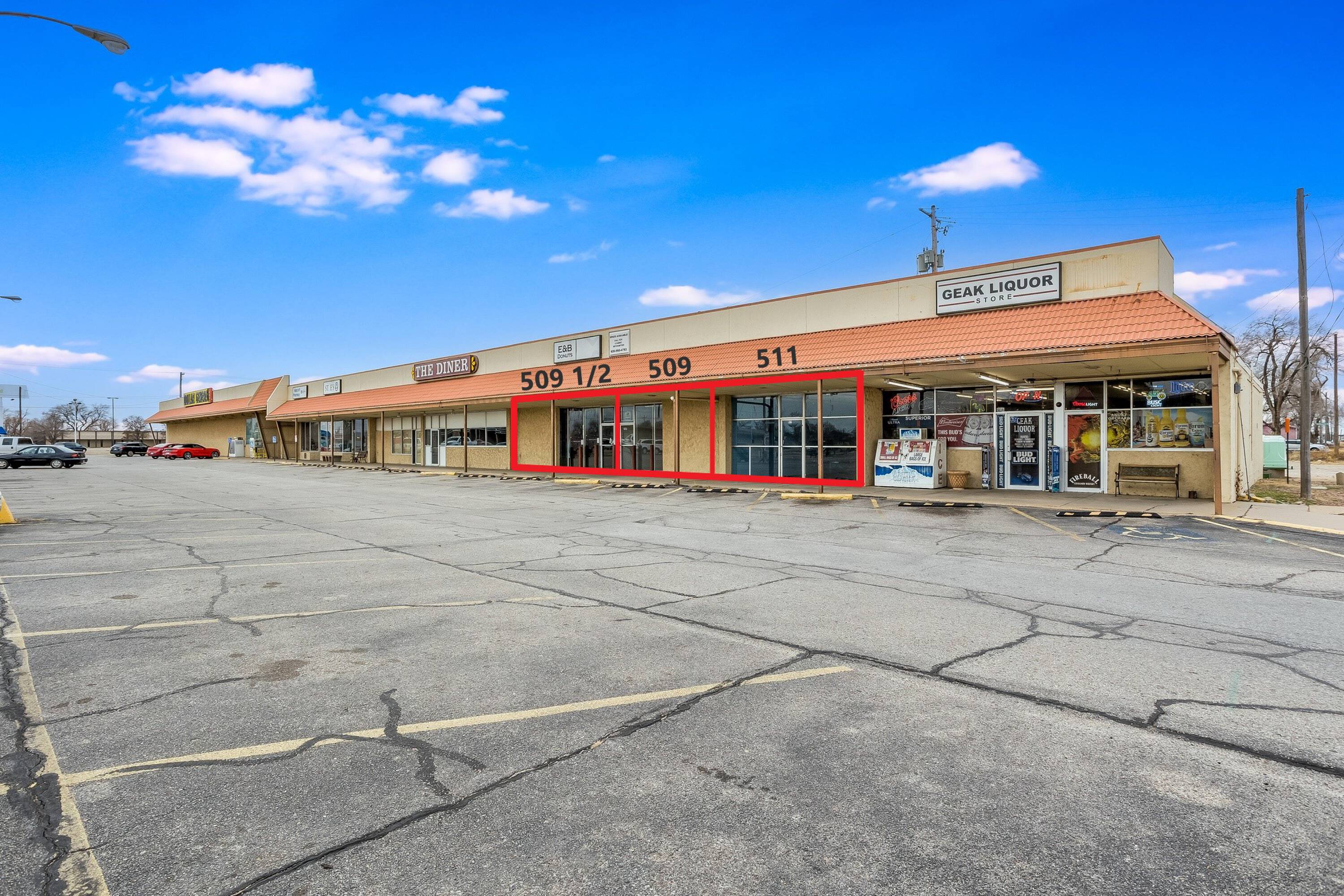 509 N Main St, South Hutchinson, KS 67505