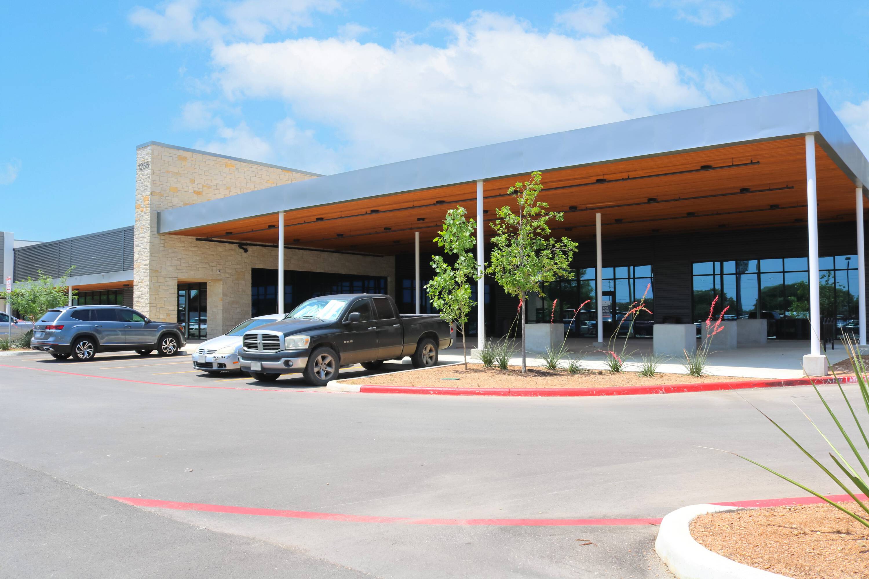 1255 SW Loop 410, San Antonio, TX 78227