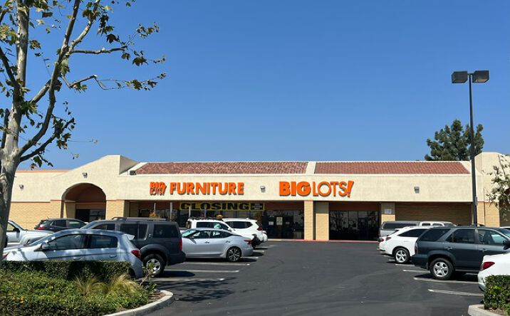 Pictures of Retail property located at 13241 Whittier Blvd, Whittier, CA 90602 for lease - image #1