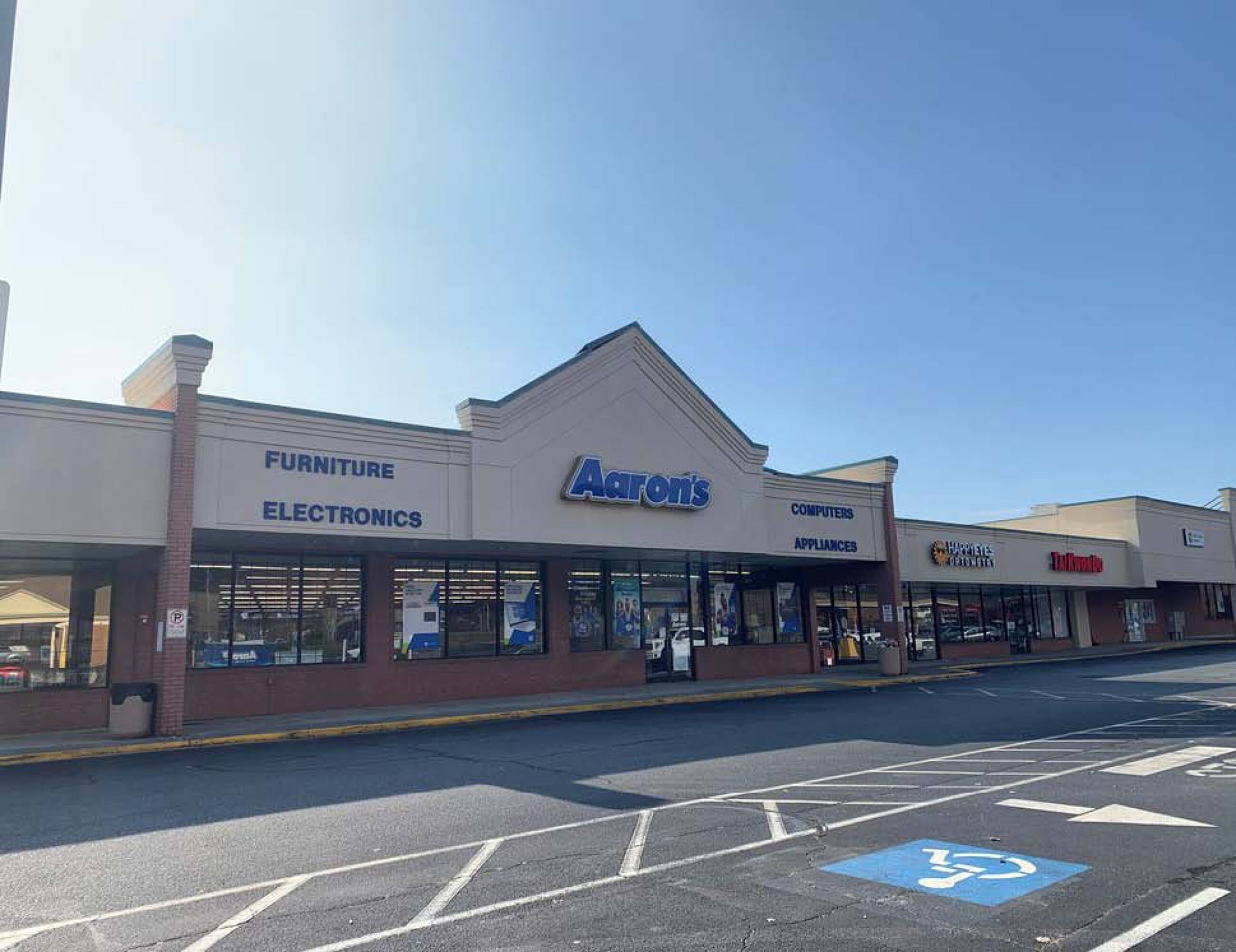 108 Riverstone Parkway, Canton, GA 30114