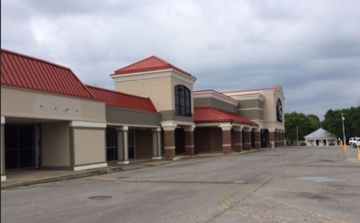 Pictures of Retail property located at 612 Madison Street, Shelbyville, TN 37160 for lease - image #1