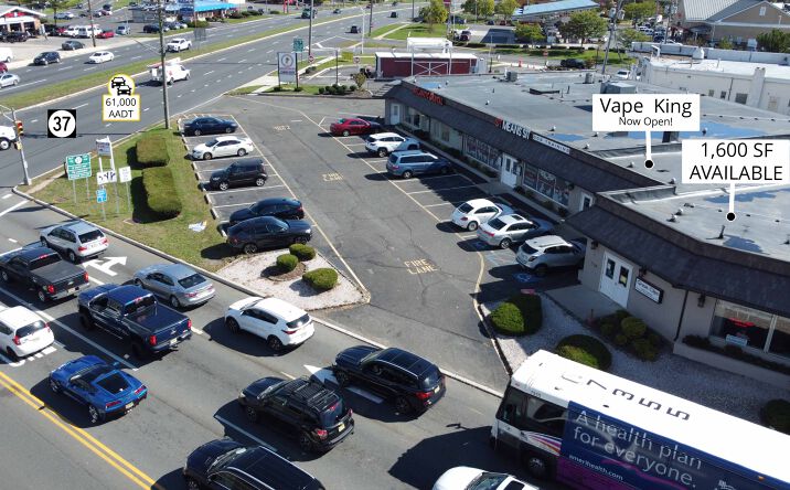 Pictures of Retail property located at 171 NJ-37, Toms River, NJ 08753 for lease - image #1