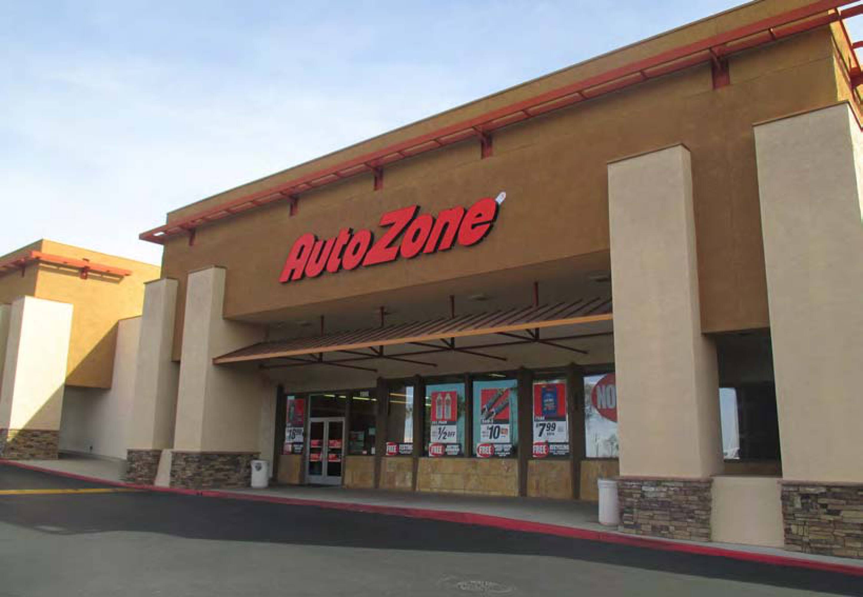 SEC Oracle Rd & Magee Rd, Oro Valley, AZ 85704